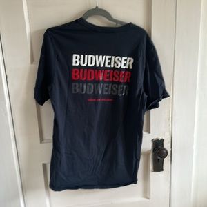 Budweiser Tee